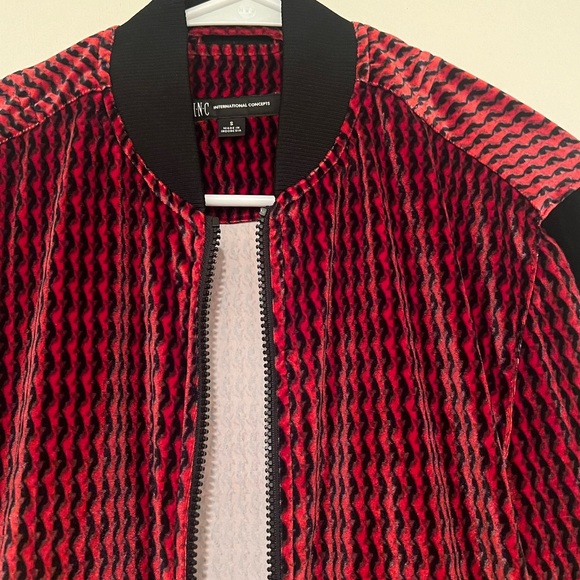 INC Tracksuit - Picture 6 of 7